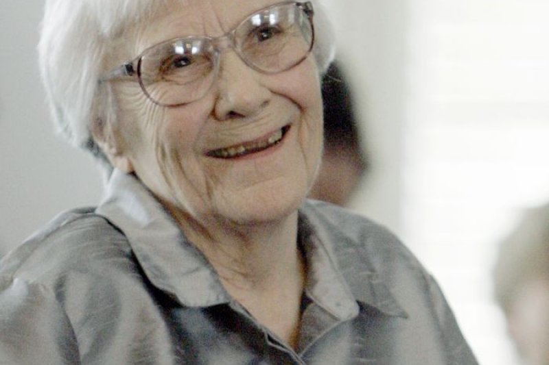0320150204 Harper Lee Mockingbird AP 1.jpg